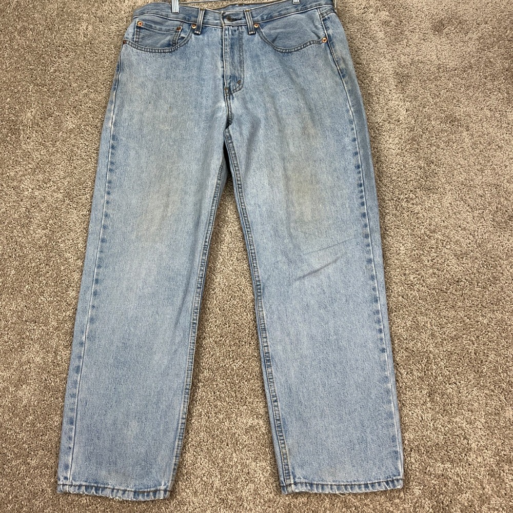 Levis 550 Jeans Mens 34x30 Light Wash Blue Straight Leg 5 Pocket Distressed FLAW